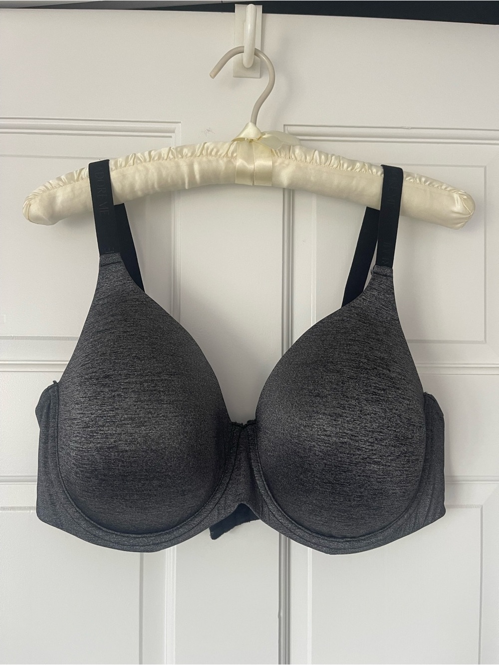 Adore Me Charcoal Gray Seamless T-Shirt Bra